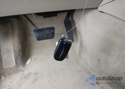 2013 Chrysler 300C z USA, uszkodzony, nr VIN 2C3CCAEG1DH644130